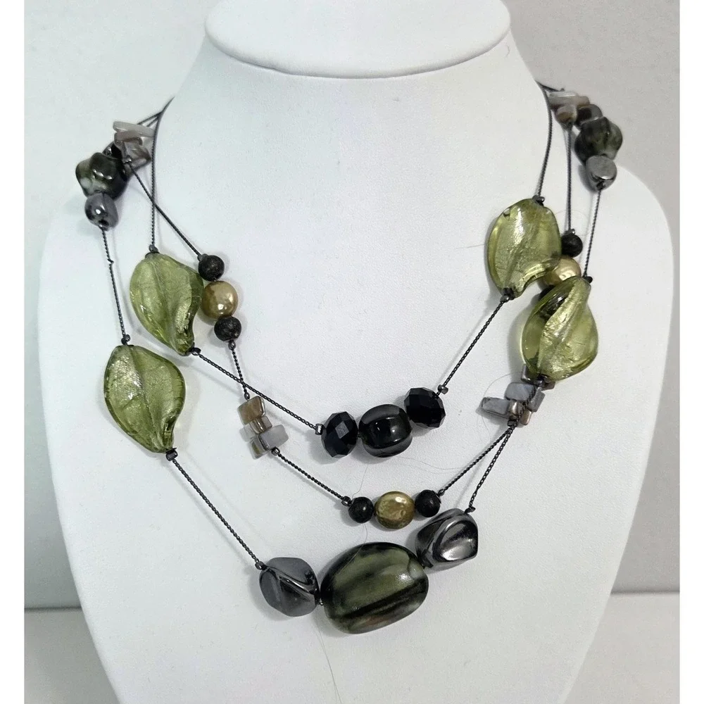 Fashion Necklace Lot – 3 Beaded‎ Necklaces Netted Chain Link Bib Multi-strand